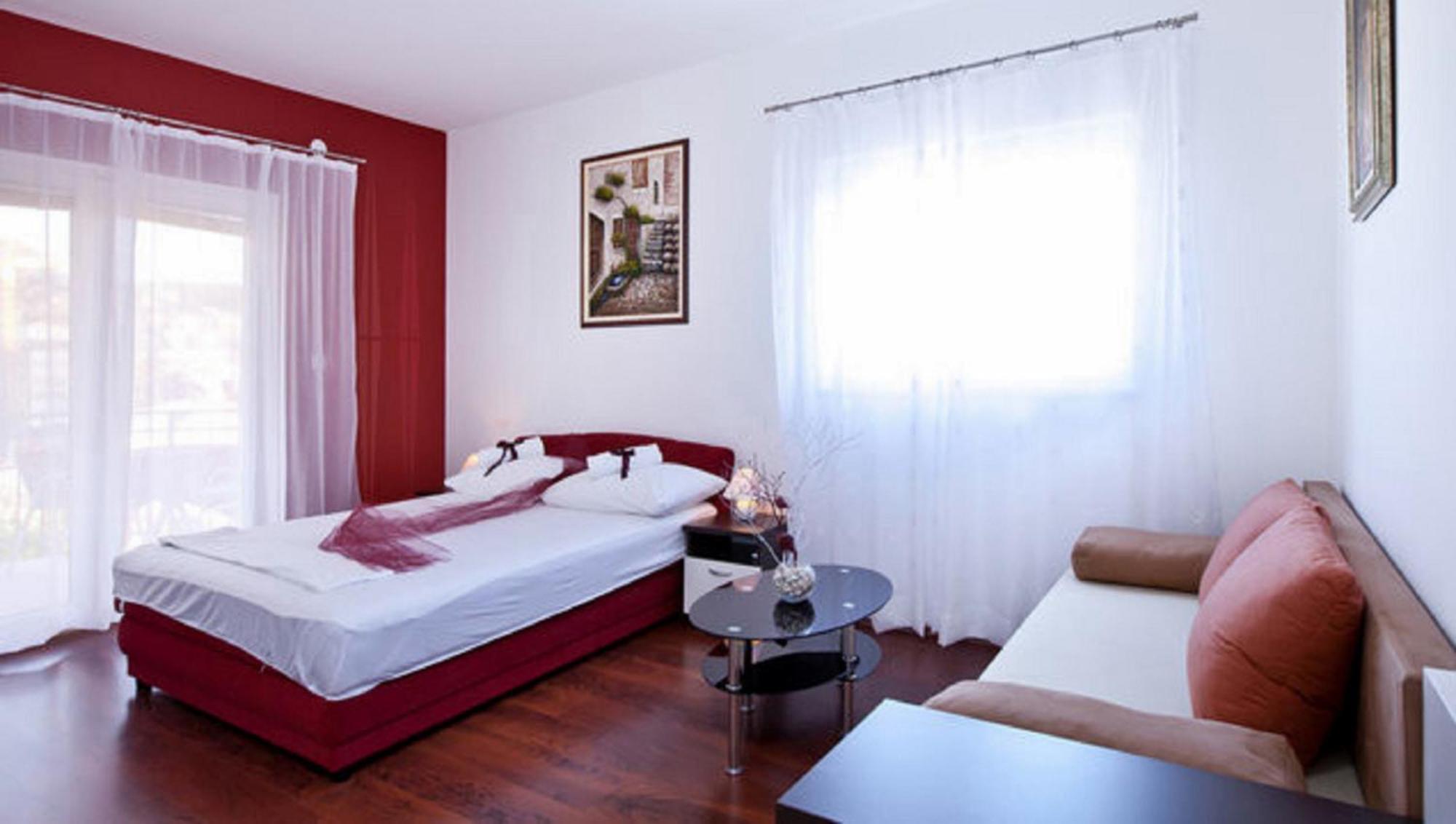 Apartments Villa Aura - Adult Only Ντουμπρόβνικ Εξωτερικό φωτογραφία