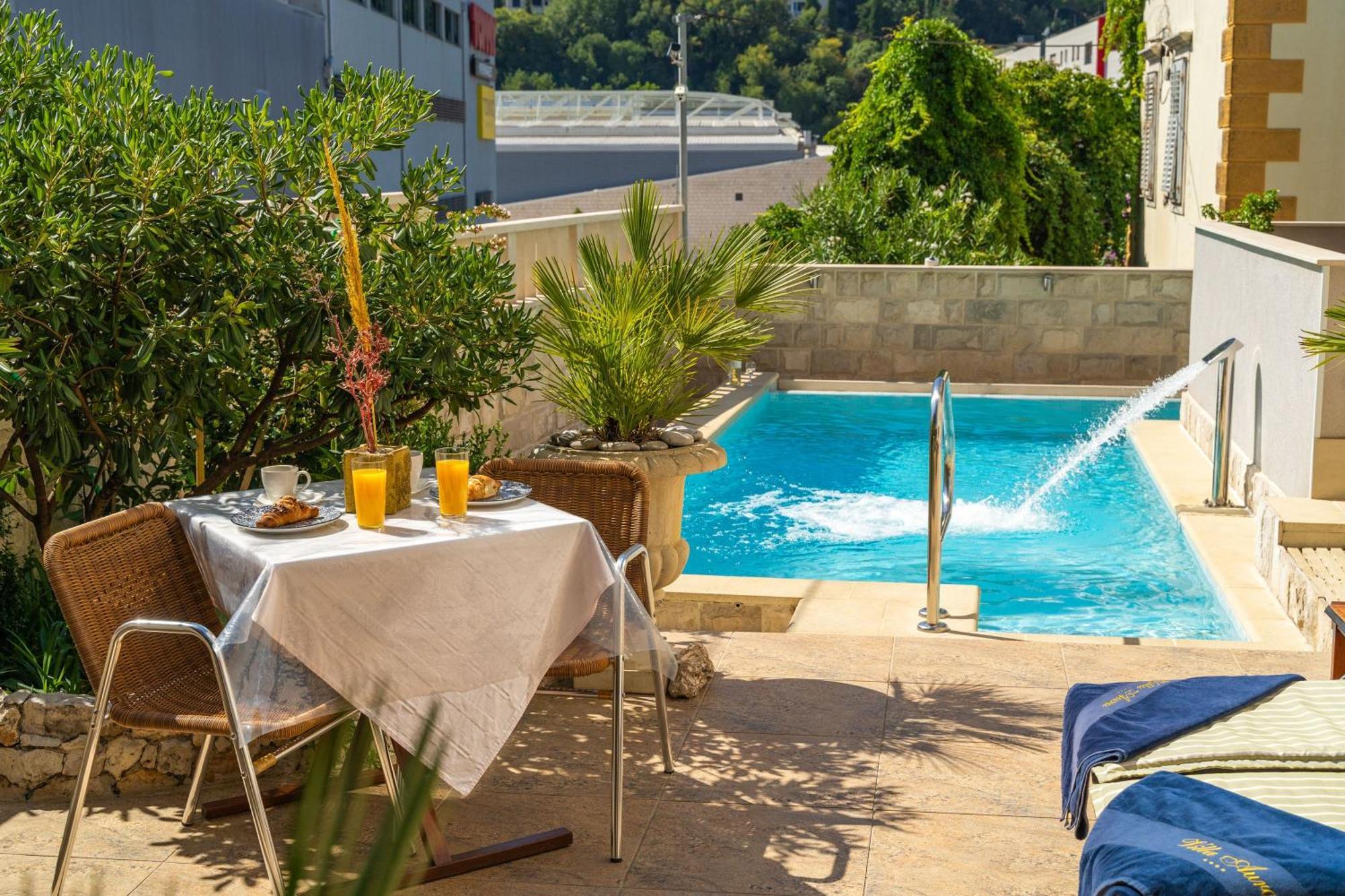 Apartments Villa Aura - Adult Only Ντουμπρόβνικ Εξωτερικό φωτογραφία