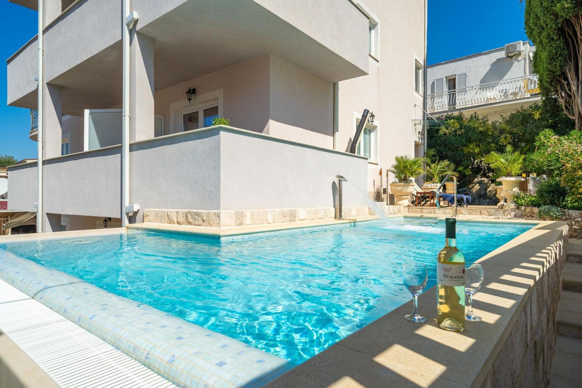 Apartments Villa Aura - Adult Only Ντουμπρόβνικ Εξωτερικό φωτογραφία