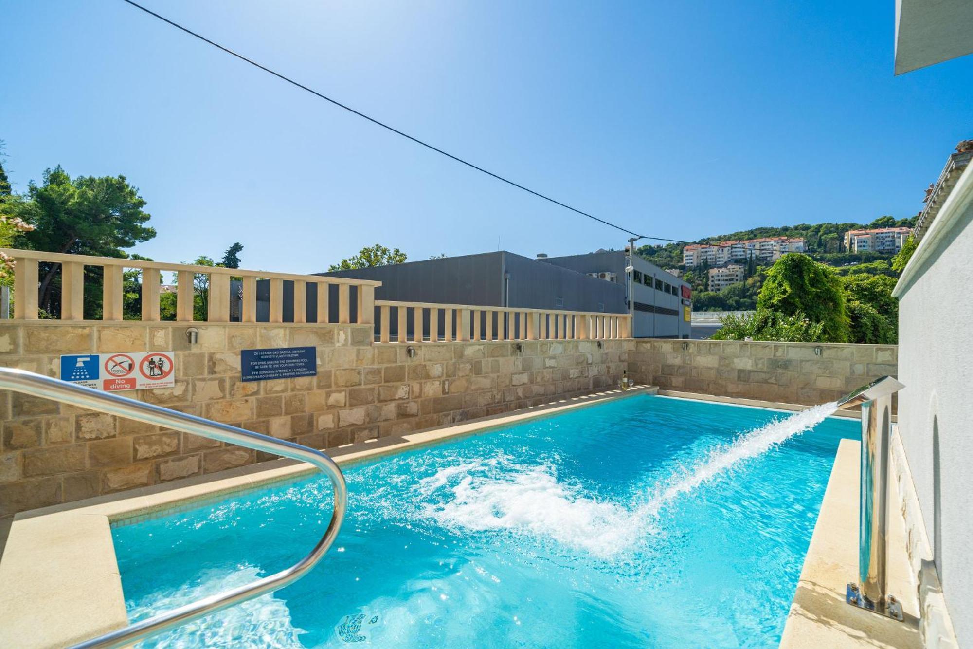 Apartments Villa Aura - Adult Only Ντουμπρόβνικ Εξωτερικό φωτογραφία